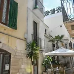 Hasu 3* Trani