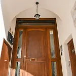 Hasu Trani