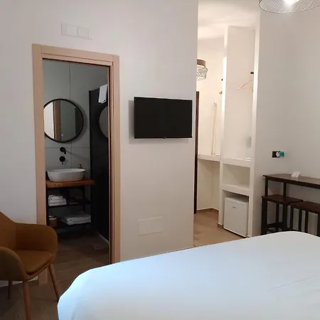 Πανσιόν Hasu Trani